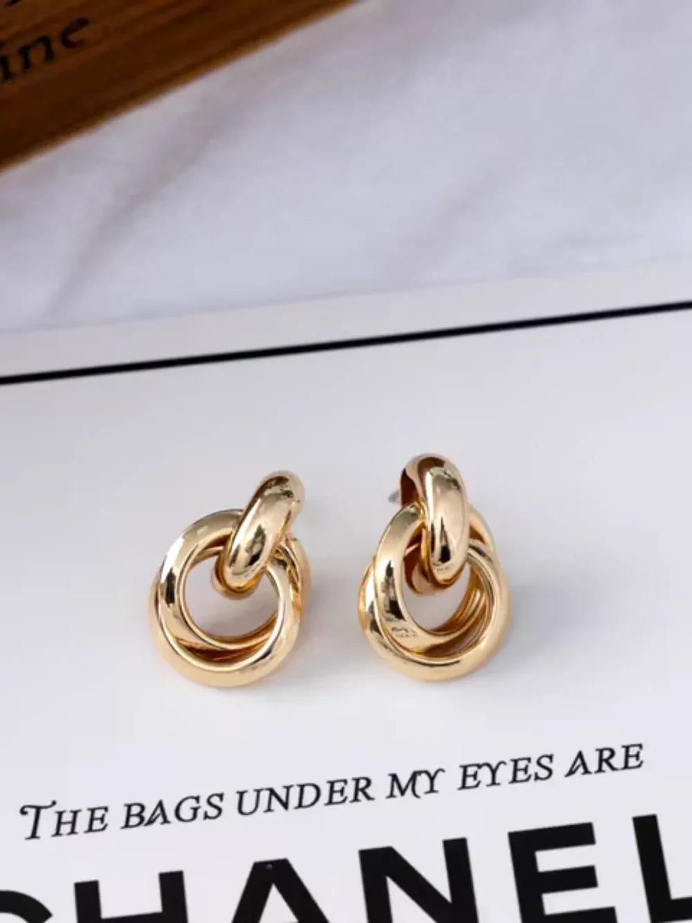 Valenza Interlocking Gold Studs